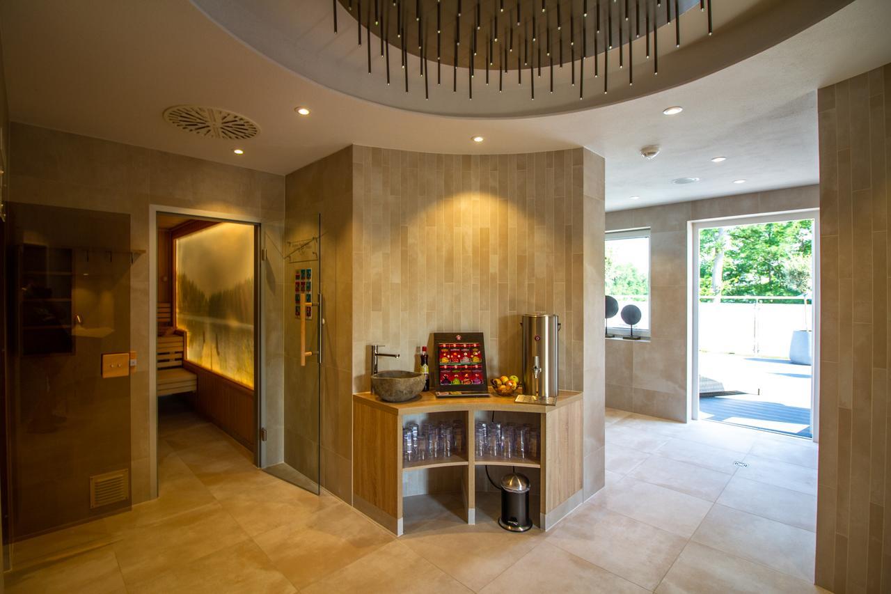 Bernstein Acamed Resort Nienburg  Ngoại thất bức ảnh